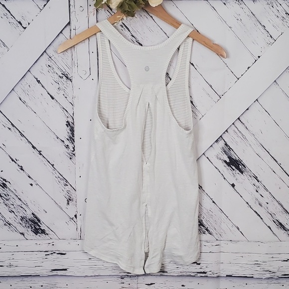 3 Lululemon 105F Singlet Racerback Tank Tops Teal White - Picture 6 of 6